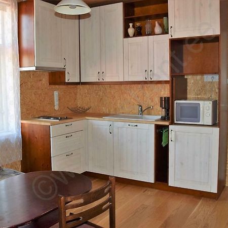 Private Apartment In The Centre Of Parnu/Pernau Εξωτερικό φωτογραφία
