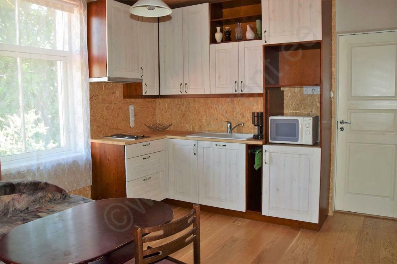 Private Apartment In The Centre Of Parnu/Pernau Εξωτερικό φωτογραφία