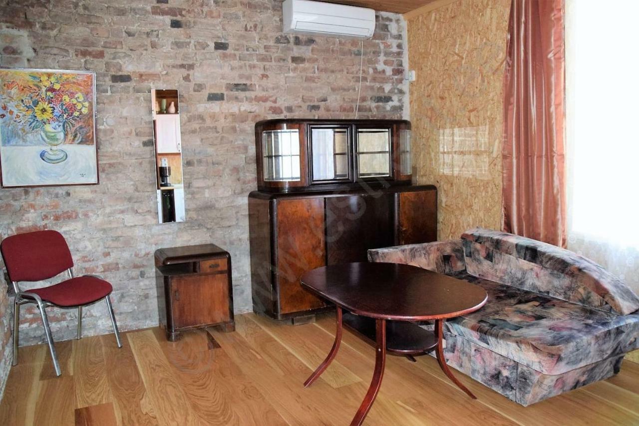 Private Apartment In The Centre Of Parnu/Pernau Εξωτερικό φωτογραφία